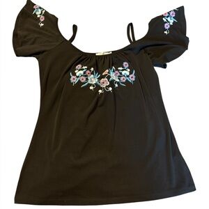 Ricki's Black Floral Embroidered Blouse